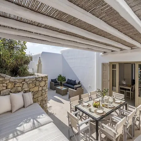 فيلة Traditional With Swimming Pool