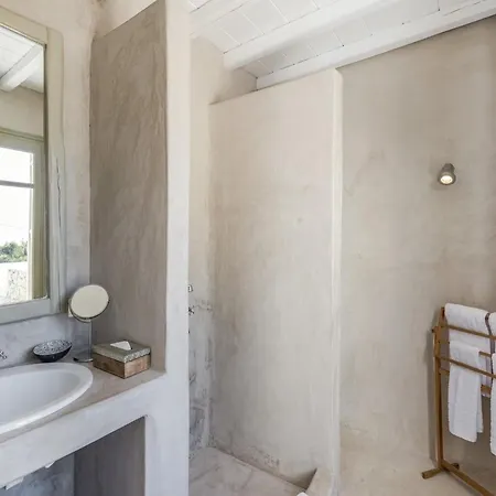 Traditional With Swimming Pool أنو ميرا