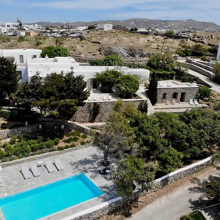 فيلة Traditional With Swimming Pool أنو ميرا